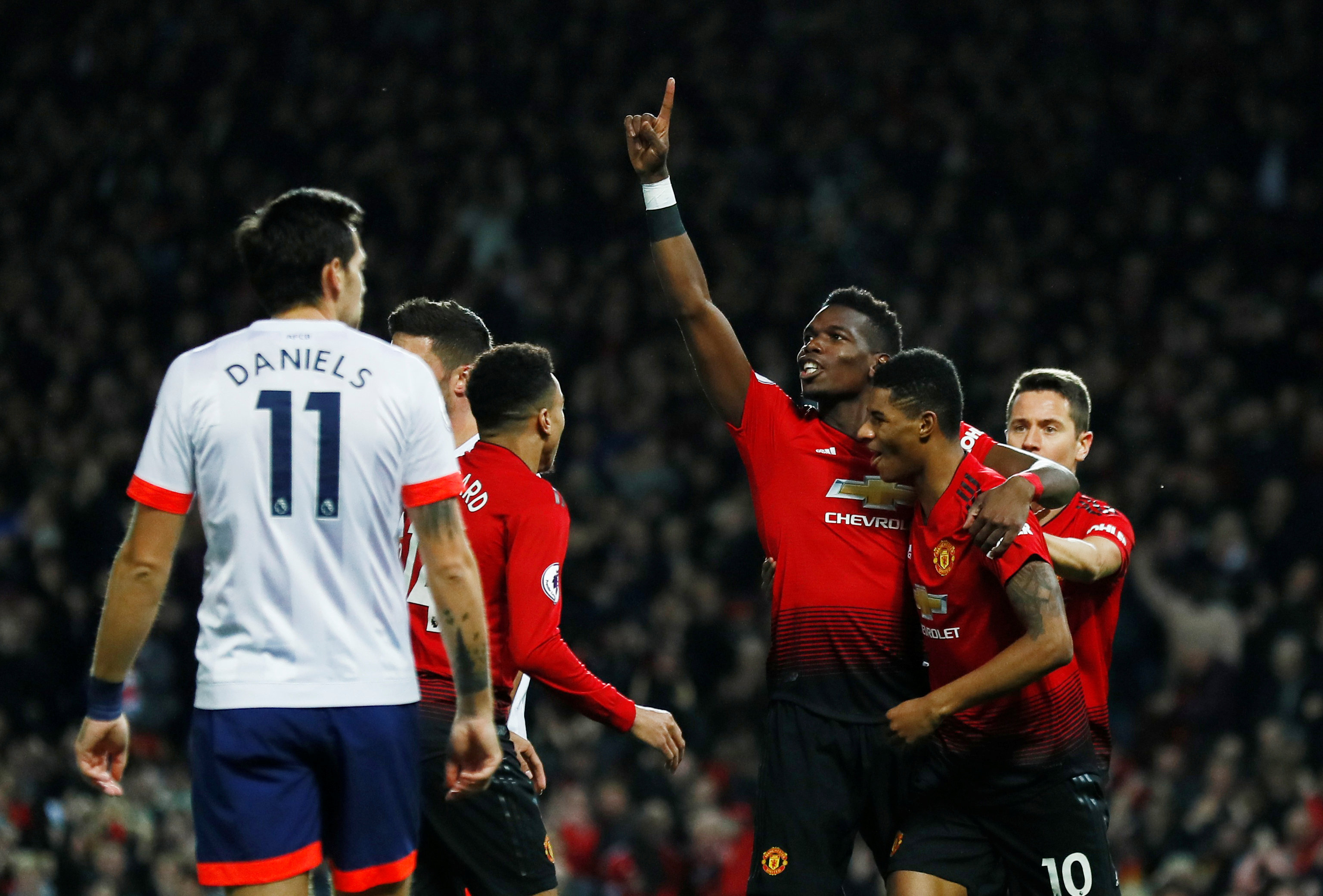 对手时更显 对手时更显